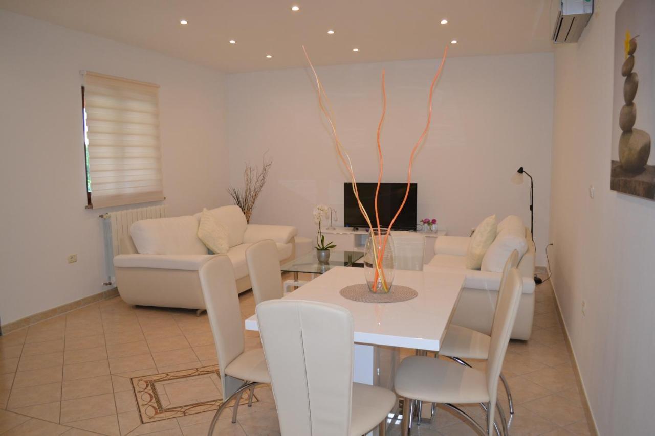 Apartman Doli Nedeščina 외부 사진