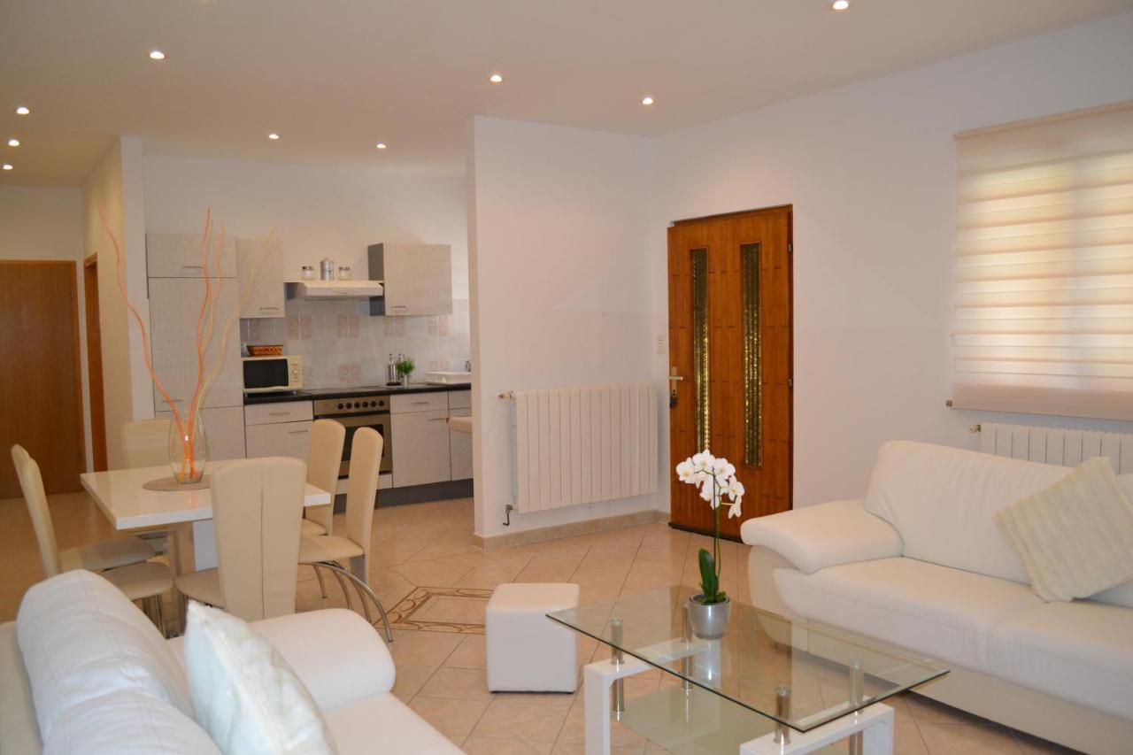 Apartman Doli Nedeščina 외부 사진